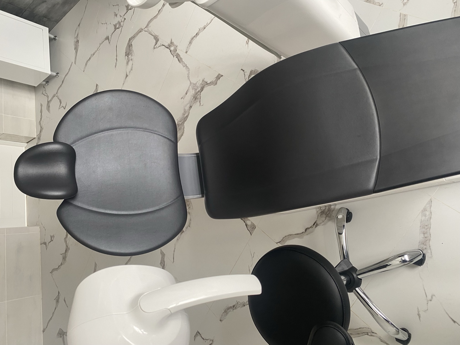 Клиника Зубр